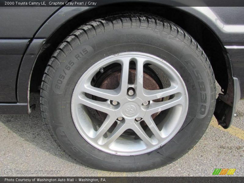 Graphite Gray Pearl / Gray 2000 Toyota Camry LE