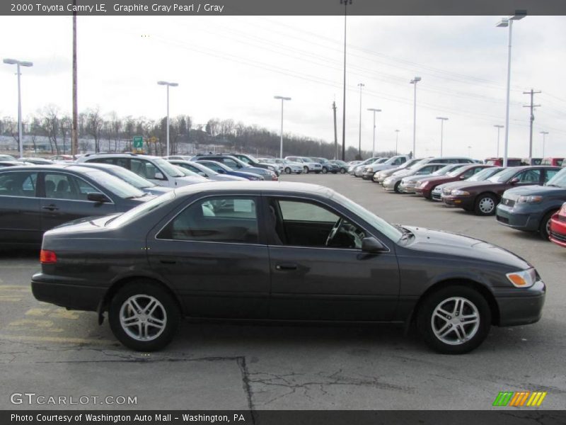 Graphite Gray Pearl / Gray 2000 Toyota Camry LE