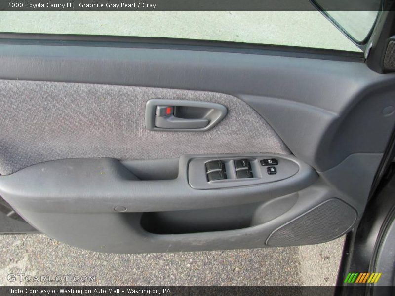 Graphite Gray Pearl / Gray 2000 Toyota Camry LE