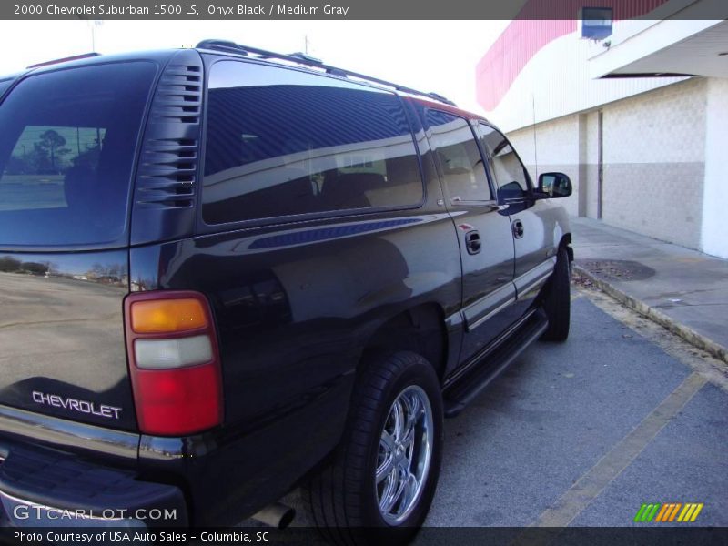 Onyx Black / Medium Gray 2000 Chevrolet Suburban 1500 LS