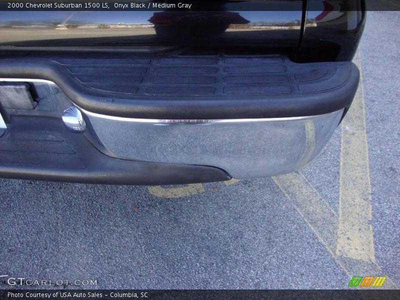 Onyx Black / Medium Gray 2000 Chevrolet Suburban 1500 LS