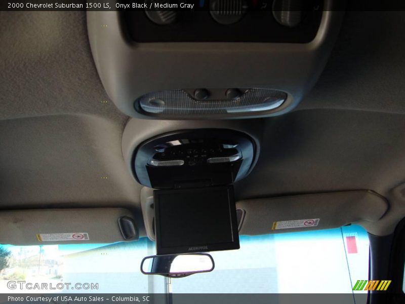 Onyx Black / Medium Gray 2000 Chevrolet Suburban 1500 LS