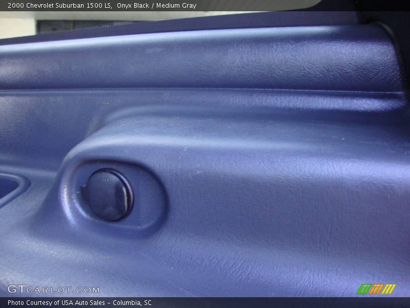 Onyx Black / Medium Gray 2000 Chevrolet Suburban 1500 LS