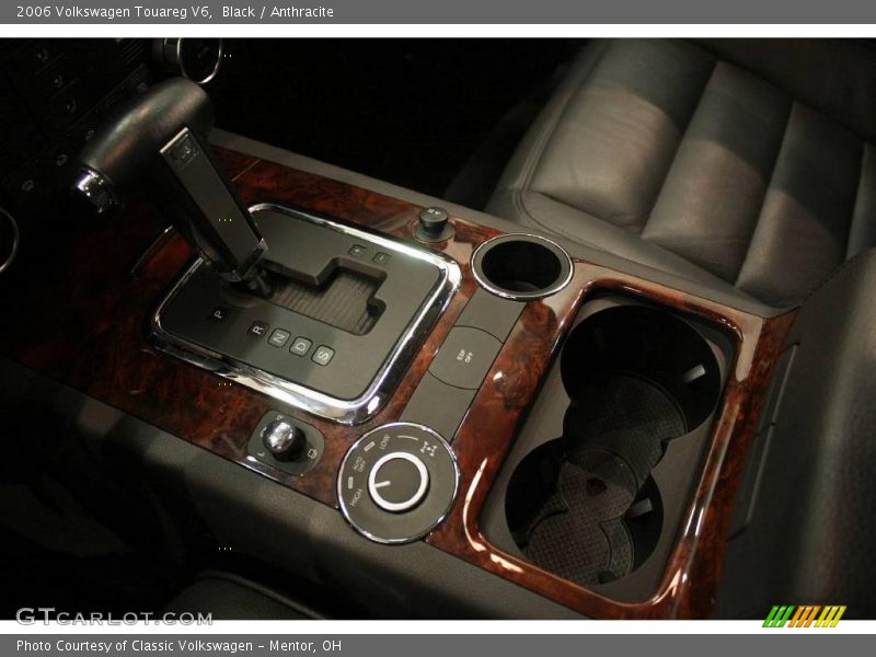 Black / Anthracite 2006 Volkswagen Touareg V6