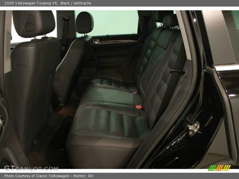 Black / Anthracite 2006 Volkswagen Touareg V6