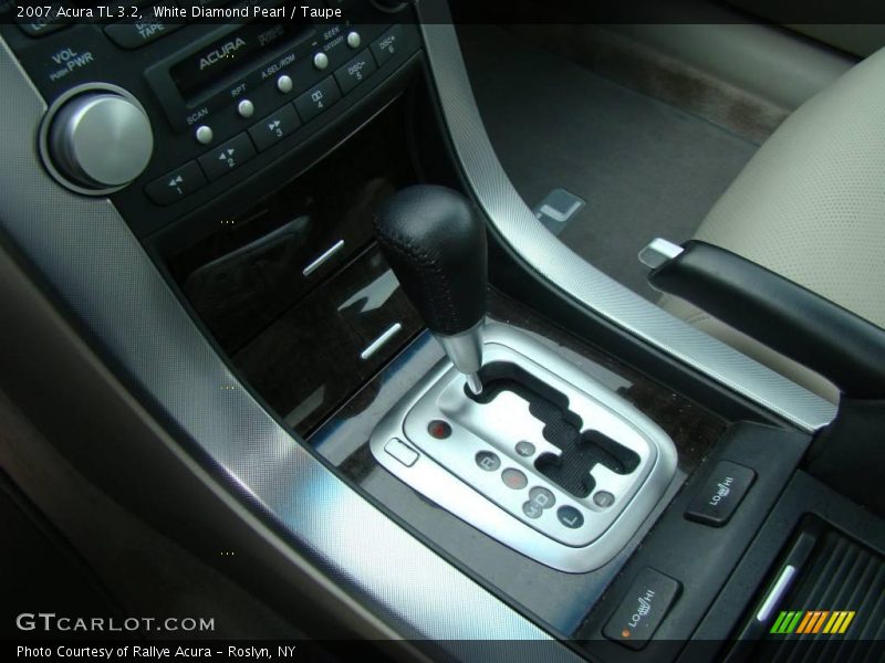 White Diamond Pearl / Taupe 2007 Acura TL 3.2
