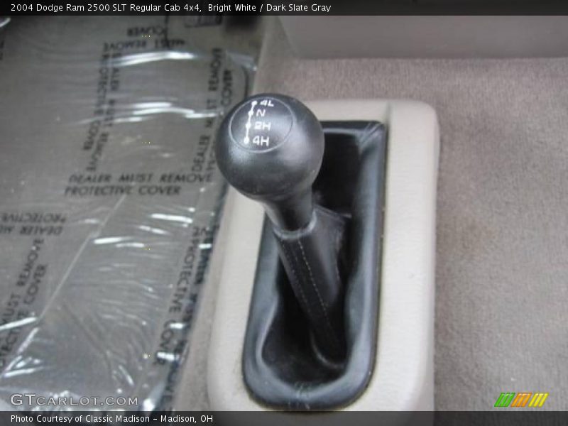 Bright White / Dark Slate Gray 2004 Dodge Ram 2500 SLT Regular Cab 4x4