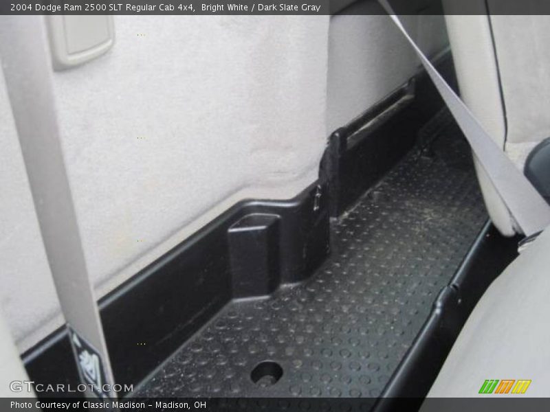 Bright White / Dark Slate Gray 2004 Dodge Ram 2500 SLT Regular Cab 4x4