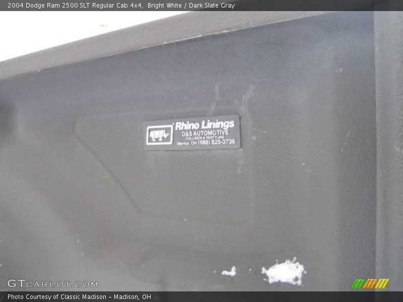 Bright White / Dark Slate Gray 2004 Dodge Ram 2500 SLT Regular Cab 4x4