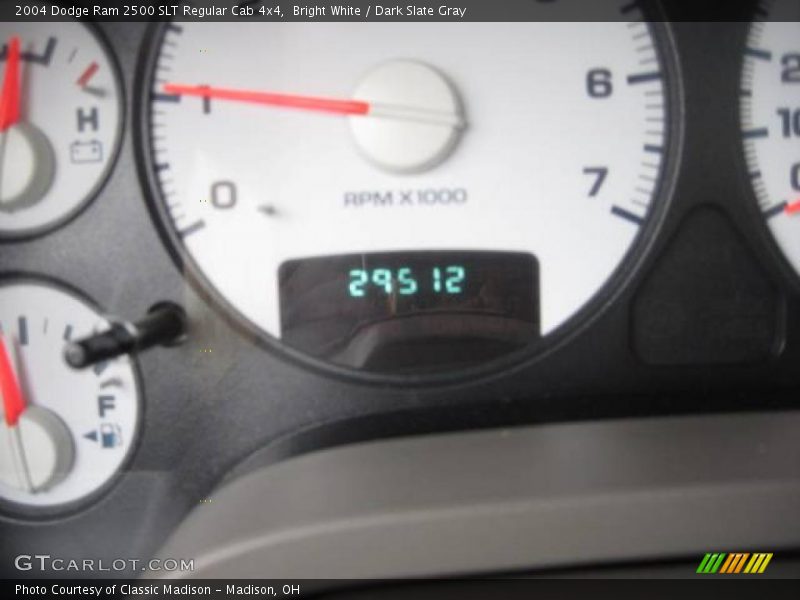 Bright White / Dark Slate Gray 2004 Dodge Ram 2500 SLT Regular Cab 4x4