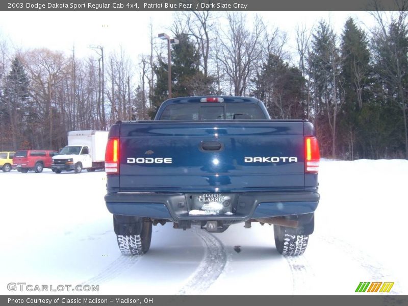 Patriot Blue Pearl / Dark Slate Gray 2003 Dodge Dakota Sport Regular Cab 4x4