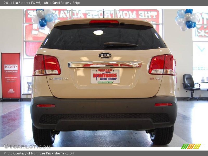 White Sand Beige / Beige 2011 Kia Sorento EX V6