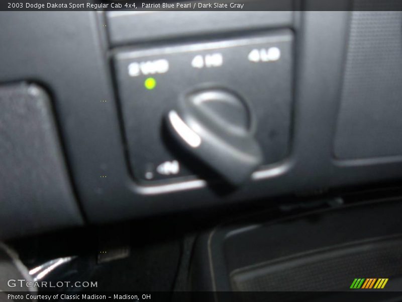 Patriot Blue Pearl / Dark Slate Gray 2003 Dodge Dakota Sport Regular Cab 4x4