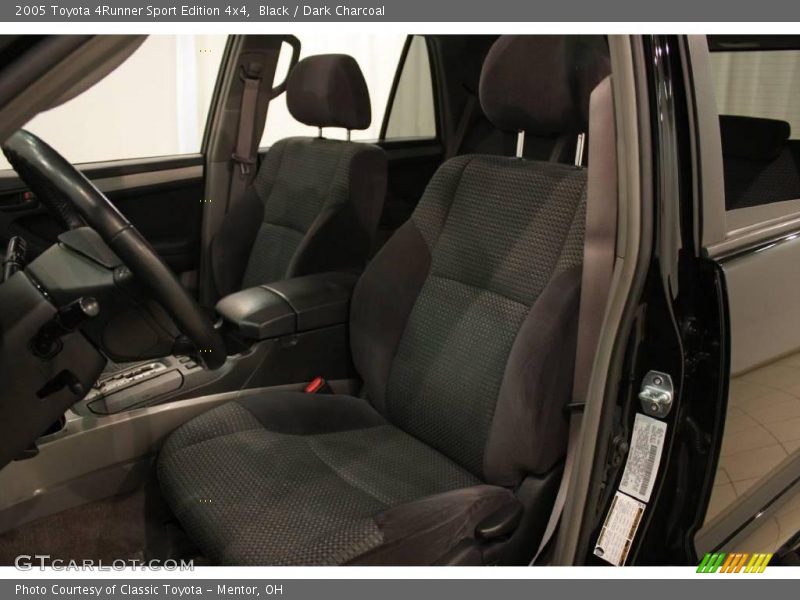 Black / Dark Charcoal 2005 Toyota 4Runner Sport Edition 4x4