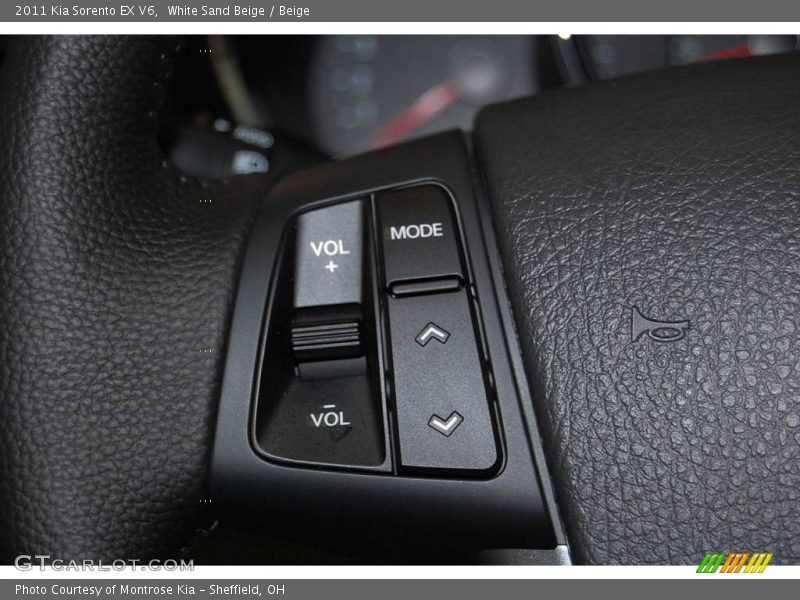 White Sand Beige / Beige 2011 Kia Sorento EX V6