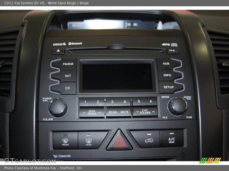 White Sand Beige / Beige 2011 Kia Sorento EX V6