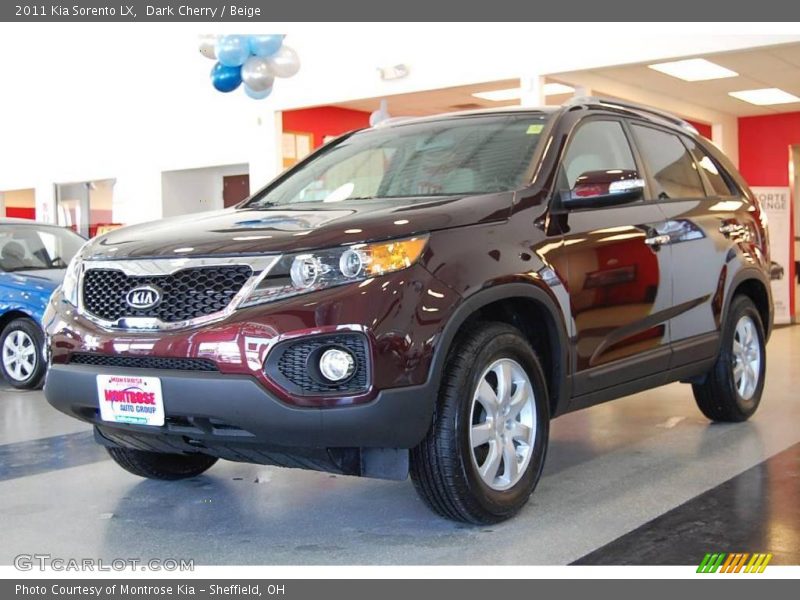 Dark Cherry / Beige 2011 Kia Sorento LX