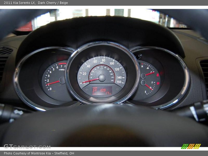 Dark Cherry / Beige 2011 Kia Sorento LX