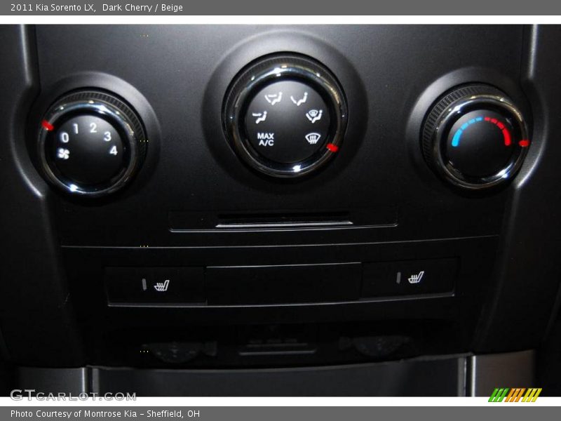 Dark Cherry / Beige 2011 Kia Sorento LX