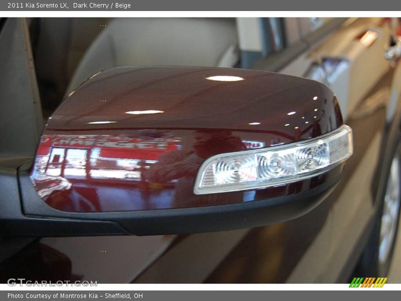 Dark Cherry / Beige 2011 Kia Sorento LX