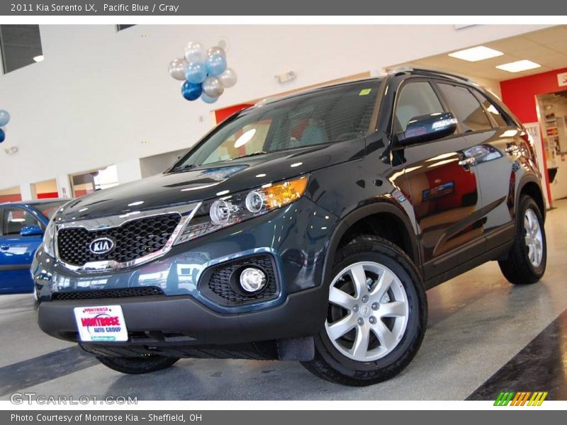 Pacific Blue / Gray 2011 Kia Sorento LX