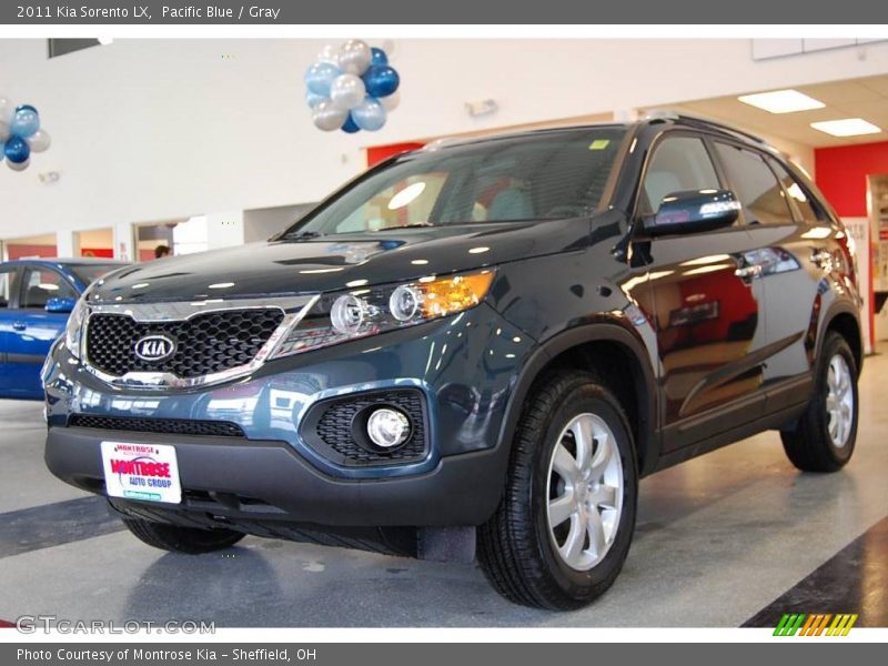 Pacific Blue / Gray 2011 Kia Sorento LX