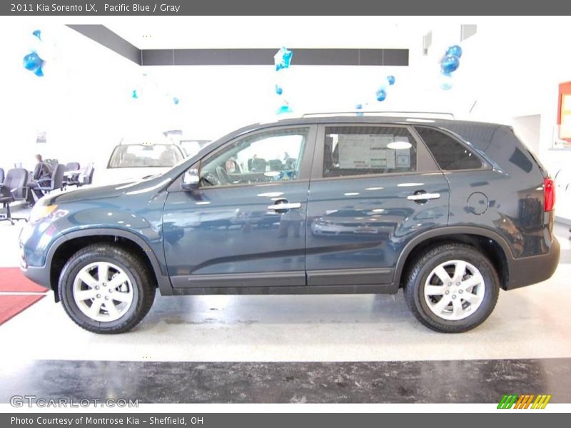 Pacific Blue / Gray 2011 Kia Sorento LX