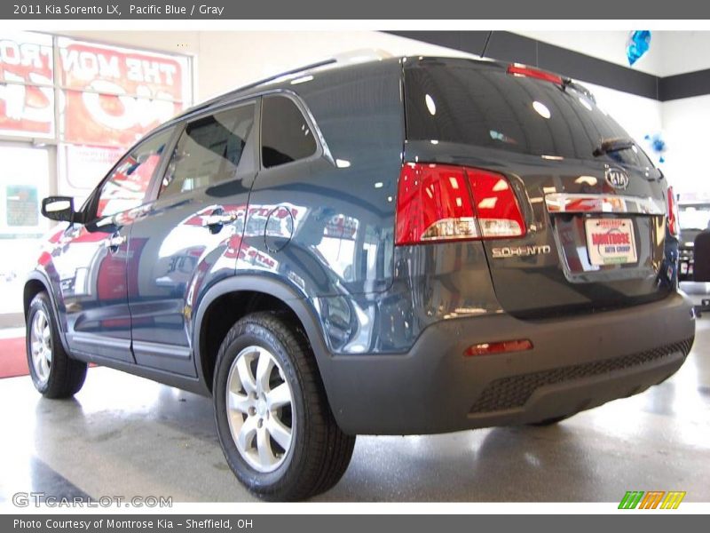 Pacific Blue / Gray 2011 Kia Sorento LX