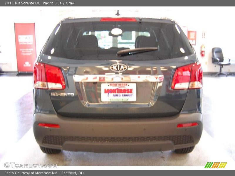 Pacific Blue / Gray 2011 Kia Sorento LX