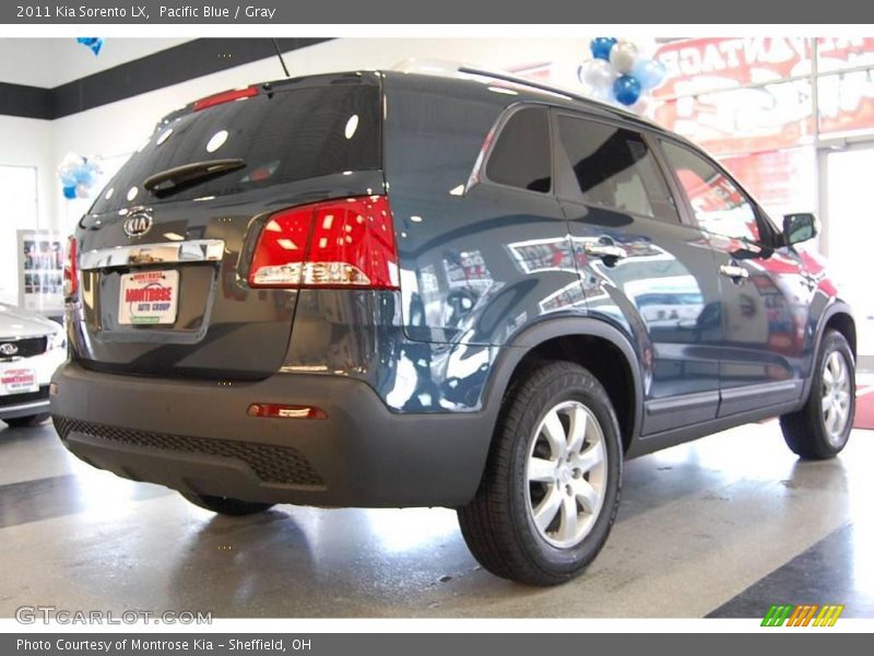 Pacific Blue / Gray 2011 Kia Sorento LX