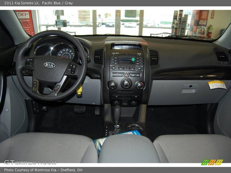 Pacific Blue / Gray 2011 Kia Sorento LX