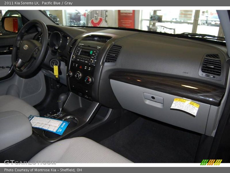 Pacific Blue / Gray 2011 Kia Sorento LX