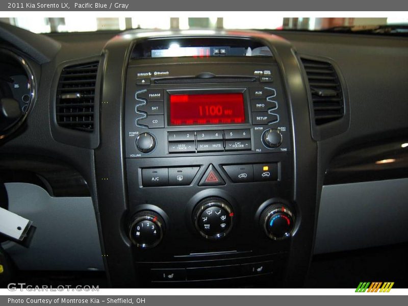 Pacific Blue / Gray 2011 Kia Sorento LX