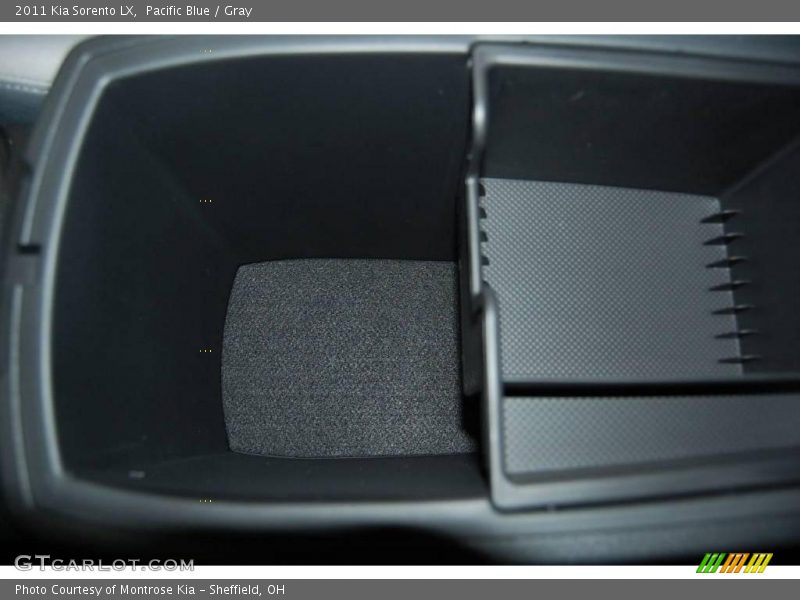 Pacific Blue / Gray 2011 Kia Sorento LX