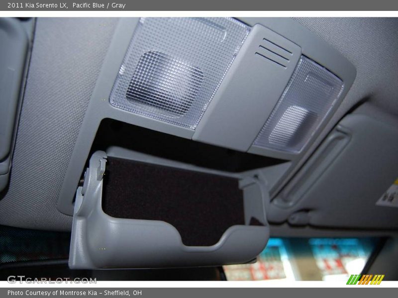 Pacific Blue / Gray 2011 Kia Sorento LX