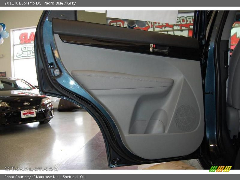 Pacific Blue / Gray 2011 Kia Sorento LX