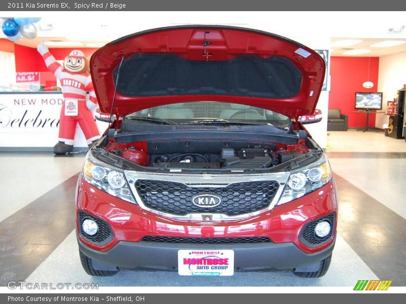 Spicy Red / Beige 2011 Kia Sorento EX