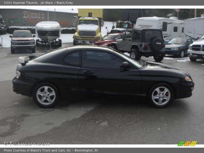 Jet Black / Black/Gray 2001 Hyundai Tiburon