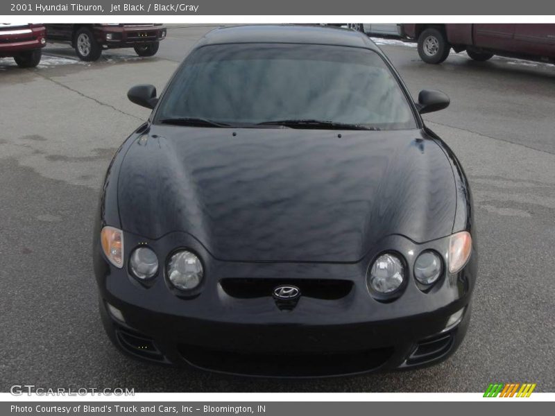 Jet Black / Black/Gray 2001 Hyundai Tiburon