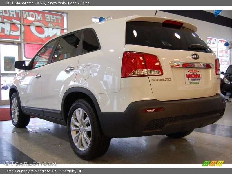 Snow White Pearl / Beige 2011 Kia Sorento EX V6