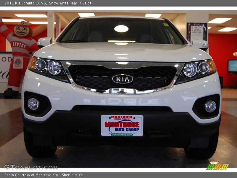 Snow White Pearl / Beige 2011 Kia Sorento EX V6