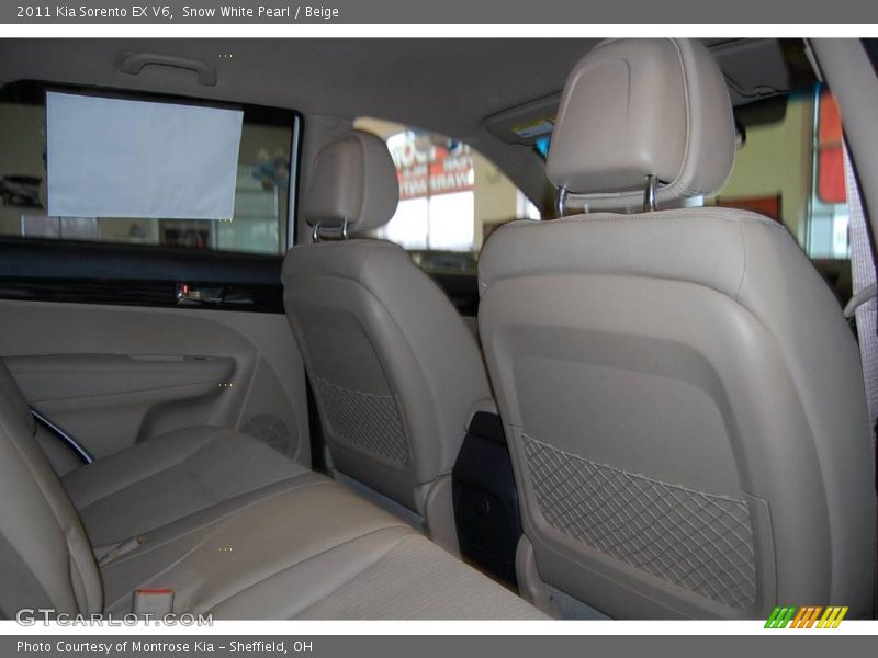 Snow White Pearl / Beige 2011 Kia Sorento EX V6