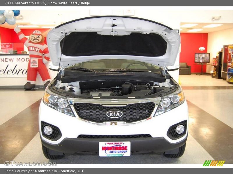Snow White Pearl / Beige 2011 Kia Sorento EX V6