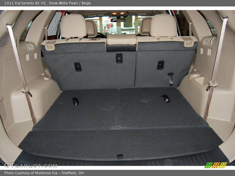 Snow White Pearl / Beige 2011 Kia Sorento EX V6