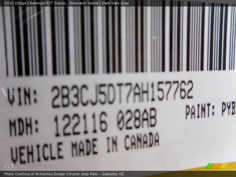 Detonator Yellow / Dark Slate Gray 2010 Dodge Challenger R/T Classic