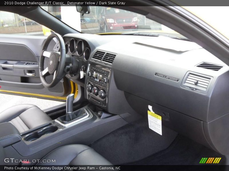 Detonator Yellow / Dark Slate Gray 2010 Dodge Challenger R/T Classic