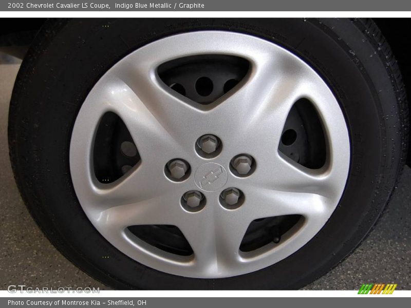 Indigo Blue Metallic / Graphite 2002 Chevrolet Cavalier LS Coupe