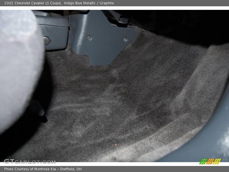 Indigo Blue Metallic / Graphite 2002 Chevrolet Cavalier LS Coupe