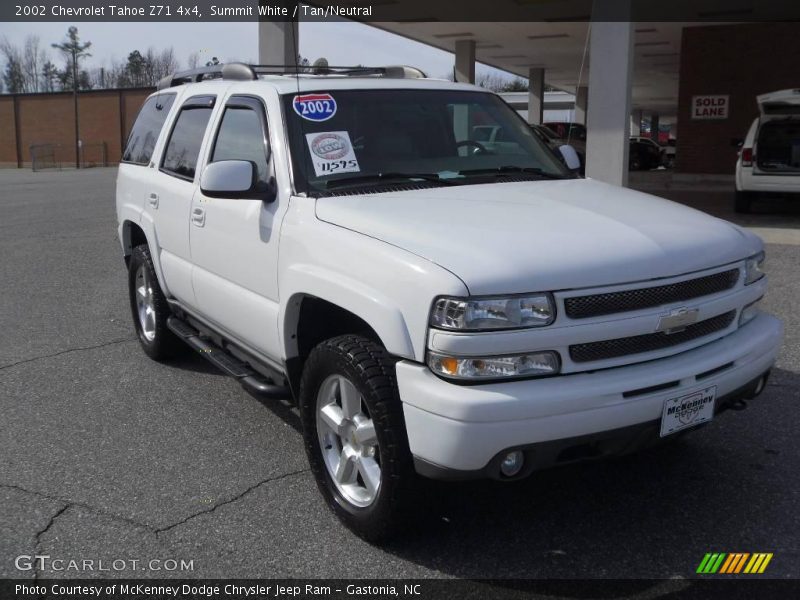 Summit White / Tan/Neutral 2002 Chevrolet Tahoe Z71 4x4