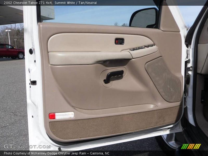 Summit White / Tan/Neutral 2002 Chevrolet Tahoe Z71 4x4